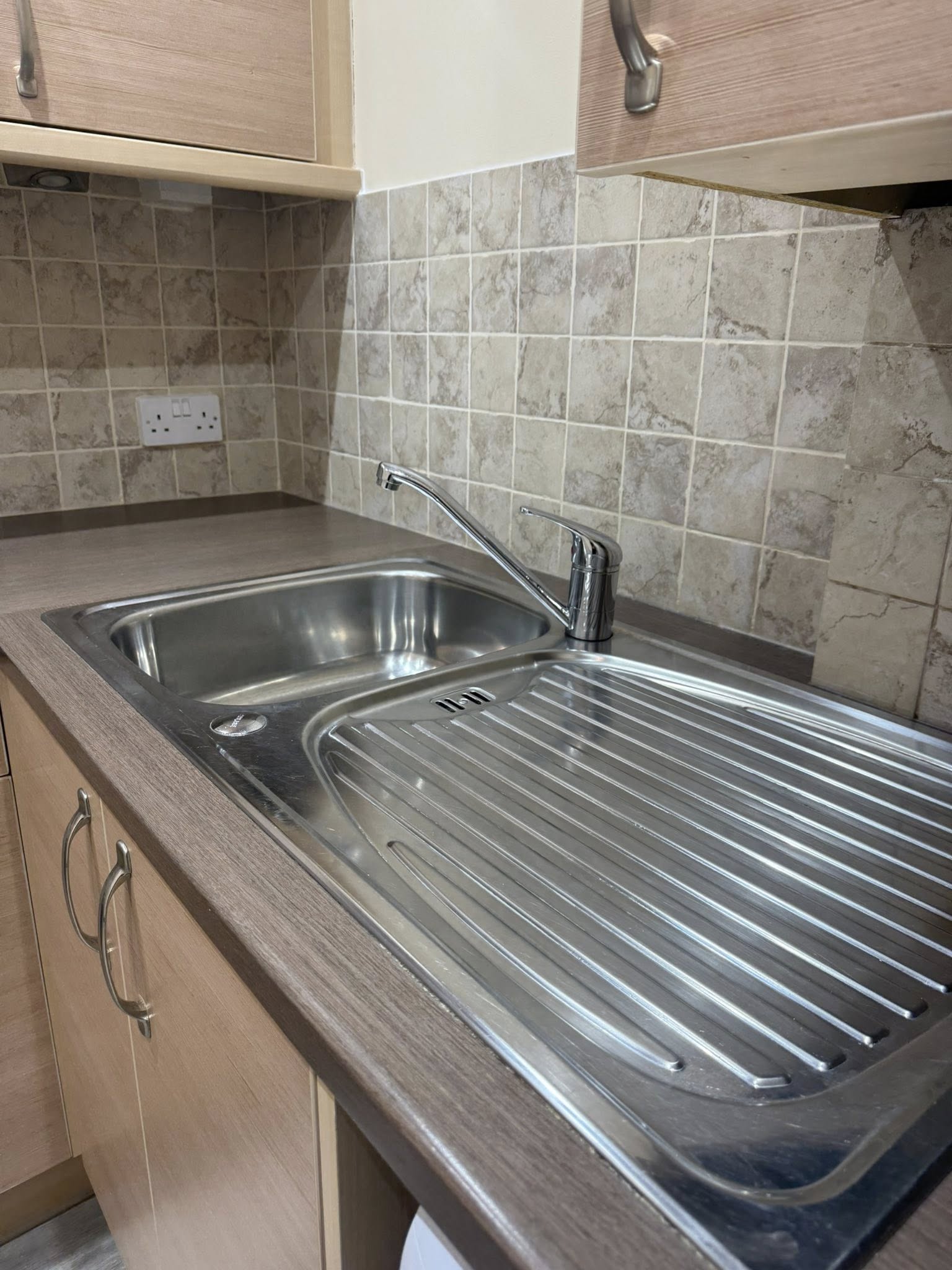 Michael Chen customer testimonial Peachy Cleans Somerset